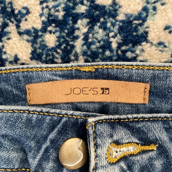 Joe’s jeans cropped light denim distressed size 27 - Picture 3 of 4